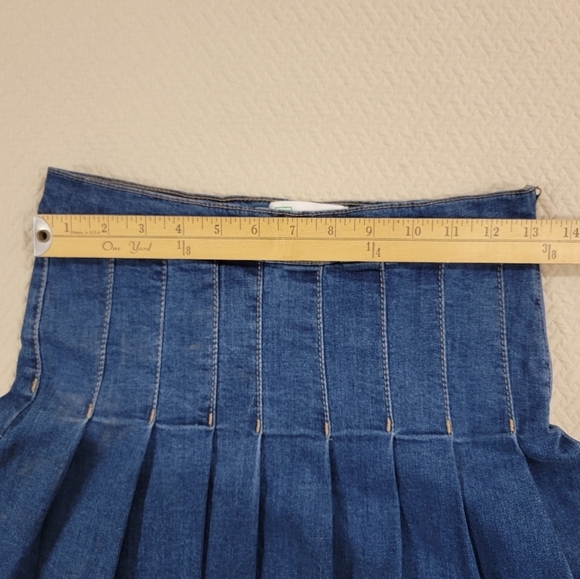 Re Generation by Celebrity Pink Denim Pleated Skirt Size S - Picture 9 of 15